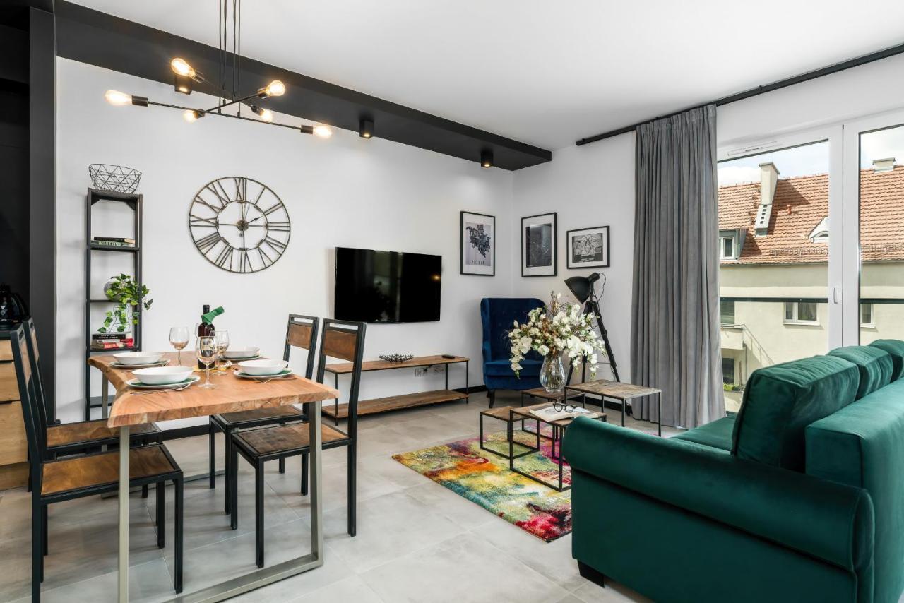 Apartments Poznan Chwaliszewo Residence With Free Garage By Noclegi Renters Exterior photo
